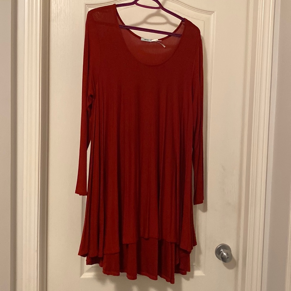 Burnt orange long sleeve top